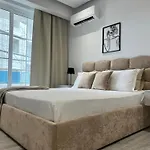 Luxury Home Lc